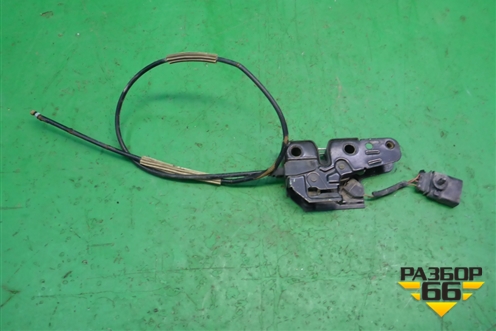 Замок капота (7L0823509A) для Volkswagen Touareg c 2002-2010г