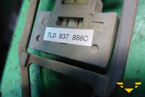 Ручка наружная двери передней правой (7L0837886C) для Volkswagen Touareg c 2002-2010г