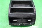 Дефлектор воздушный центральный (7L6857923) для Volkswagen Touareg c 2002-2010г