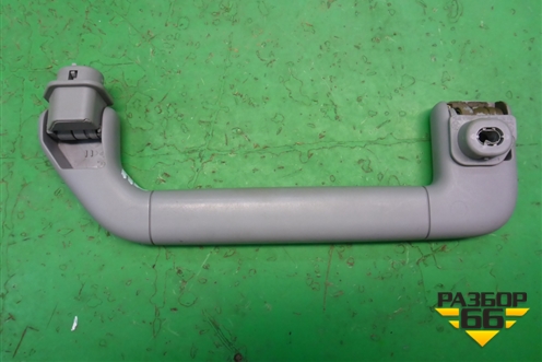 Ручка внутренняя потолочная (передняя правая) для Volkswagen Touareg c 2002-2010г