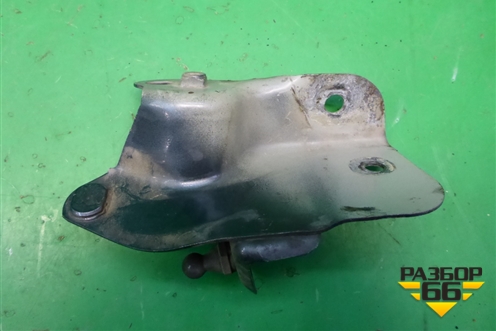 Кронштейн амортизатора капота левый (7L6805887) для Volkswagen Touareg c 2002-2010г