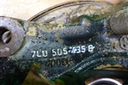 Кулак задний левый (7L0505435B) для Volkswagen Touareg c 2002-2010г