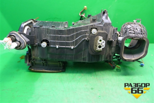 Корпус отопителя (7L0820005CN) для Volkswagen Touareg c 2002-2010г