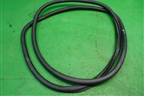 Уплотнитель двери задней левой (7L0867367A) для Volkswagen Touareg c 2002-2010г