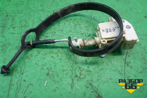 Активатор лючка бензобака (1J0810773B) для Volkswagen Touareg c 2002-2010г