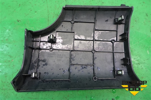 Накладка на торпедо (левая) (68421EM01A) для Nissan Tiida (C11X) с 2004-2013г