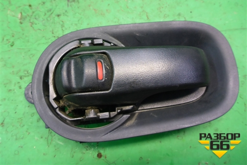 Ручка внутренняя двери передней левой для Nissan Tiida (C11X) с 2004-2013г