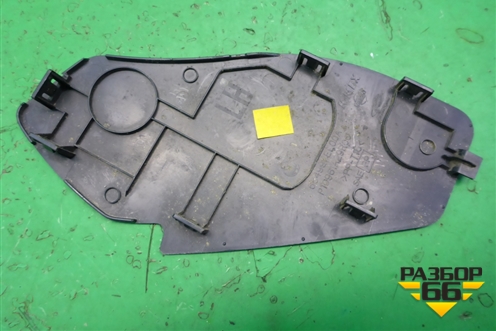 Накладка на торпедо (боковая левая) (68499EL00A) для Nissan Tiida (C11X) с 2004-2013г