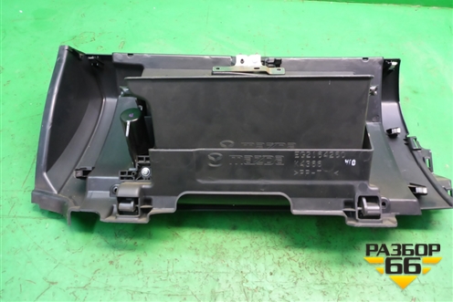 Бардачок (EG2164260) для Mazda CX 7 с 2006-2012г