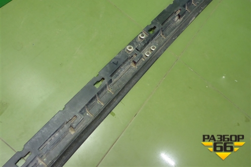 Накладка на порог наружная левая (EG2151PS1) для Mazda CX 7 с 2006-2012г