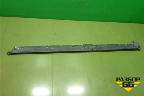 Накладка на порог наружная правая (EG2151PK1) для Mazda CX 7 с 2006-2012г