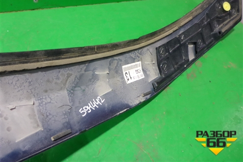 Накладка двери багажника (верхняя) (KB7W50811) для Mazda CX 5 с 2017г