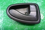 Ручка внутренняя двери задней правой (8262025000) для Hyundai Aсcent с 2000г