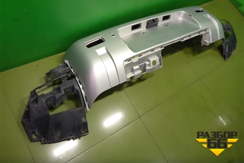 Бампер задний (под парктроник) (L8B217D928A) для Land Rover Defender с 2019г