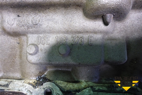 Головка блока цилиндров (3.2л левая) (06E103373E) для Audi A6 (C6) с 2004-2011г