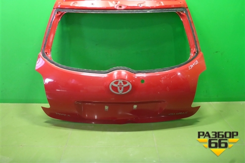 Дверь багажника без стекла (6700502110) для Toyota Auris с 2006-2012г (Аурис)