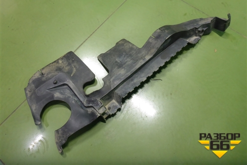 Дефлектор радиатора правый (4F0121284G) для Audi A6 (C6) с 2004-2011г