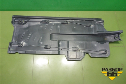 Защита антигравийная левая (6RU825201A) для Volkswagen Polo (седан) с 2010г