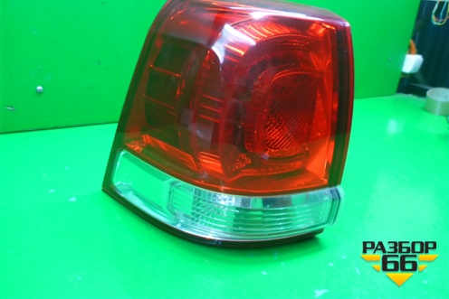 Фонарь задний наружный левый (до 2012г) (8156160B80) для Toyota Land Cruiser (200) с 2008г (Ленд Крузер)