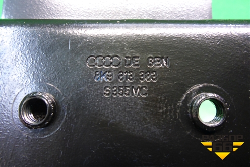 Кронштейн задний левый (8K9813383) для Audi A4 (В8) с 2007-2015г