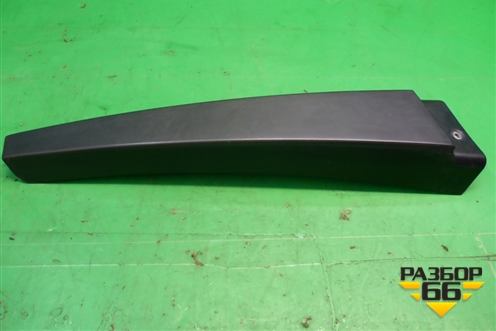 Накладка стойки (центральной левая) (8200073435) для Renault Megane 2 с 2002-2009г