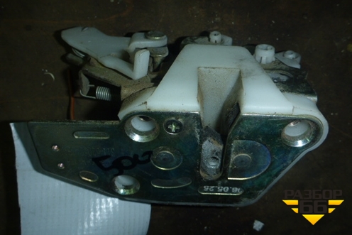 Замок двери задней правой (S216205020) для Chery QQ6(S21) с 2008г