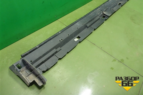 Накладка на порог наружная правая (EG2151PK1) для Mazda CX 7 с 2006-2012г