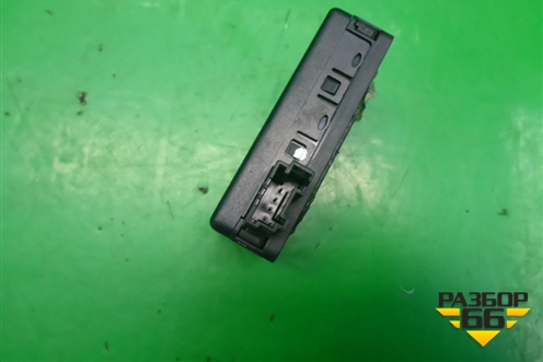 Датчик дождя (YDB500290) для Land Rover Discovery 3 с 2004-2009г