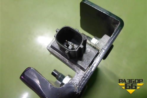 Датчик AIR BAG (на переднюю панель) для Nissan Note (Е11) с 2005-2013г