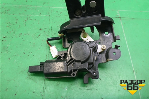 Замок багажника (седан) для Mazda Mazda 3 (BK) с 2003-2009г 