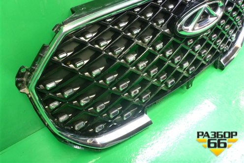 Решетка радиатора (под камеру) (602001961AA) для Chery Tiggo 8 Pro Max с 2022г