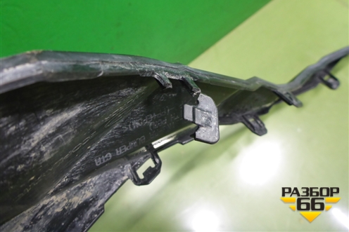 Накладка заднего бампера (под парктроник) (86696N9050) для Hyundai Tucson с 2020г