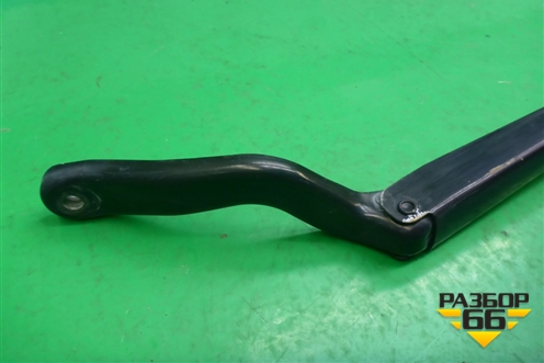 Поводок стеклоочистителя правый (2S6117526BB) для Ford Fiesta с 2001-2008г