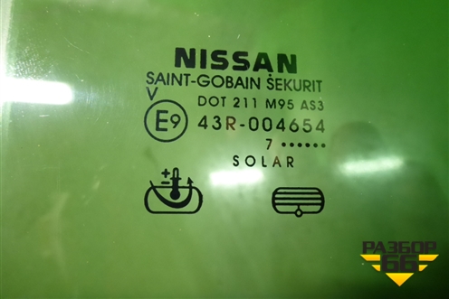 Стекло двери задней правой (штатная тонировка) (82300EB320) для Nissan Navara (D40) с 2005-2015г (Навара)