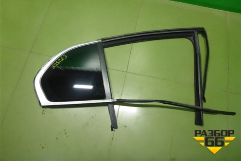 Стекло двери задней правой форточка (3T5845210) для Skoda Superb с 2008-2015г