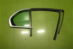Стекло двери задней правой форточка (3T5845210) для Skoda Superb с 2008-2015г