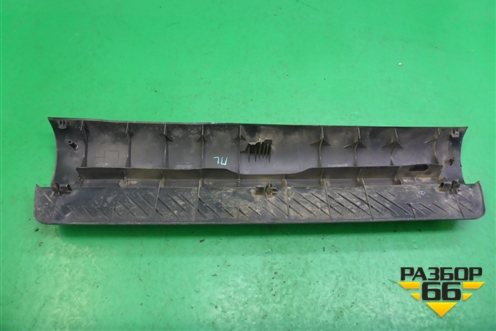 Накладка порога внутренняя переднего левого (GJ6A68720) для Mazda Mazda 6 (GG) с 2002-2007г