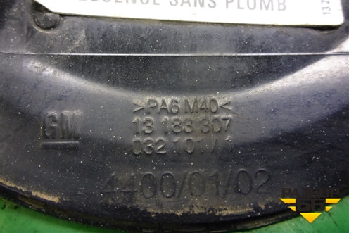 Лючок бензобака (13183307) для Opel Corsa D с 2006-2014г