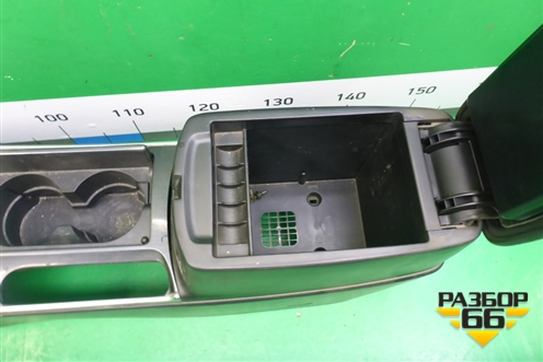 Подлокотник (АКПП) для Mazda Mazda 6 (GG) с 2002-2007г