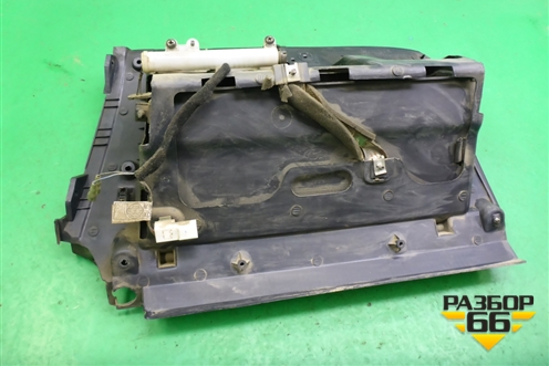 Бардачок (845412D000) для Hyundai Elantra 3 (XD) с 2000-2010г