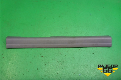 Накладка порога внутренняя переднего левого (858812D000) для Hyundai Elantra 3 (XD) с 2000-2010г