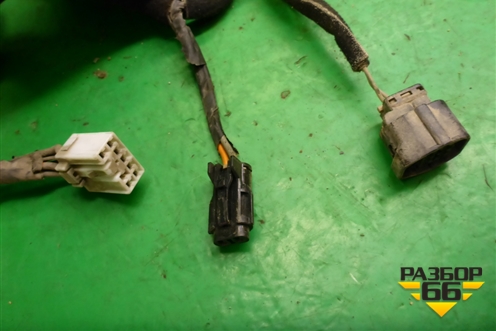 Проводка двери задней правой (916412D020) для Hyundai Elantra 3 (XD) с 2000-2010г