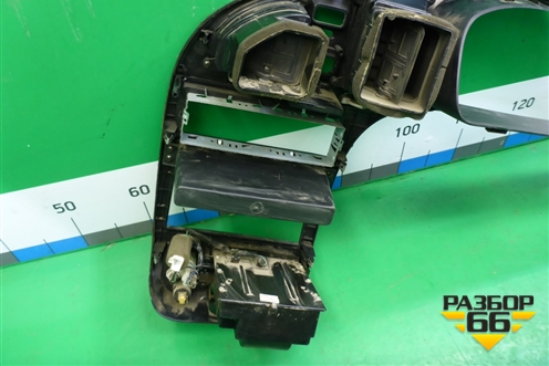 Накладка на щиток приборов (U022523800) для Hyundai Elantra 3 (XD) с 2000-2010г