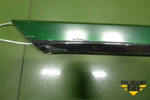 Накладка крышки багажника (7680102A83) для Toyota Corolla (E18) с 2012-2019г