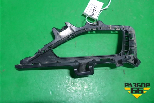 Кронштейн ПТФ правый (86564BW000) для Hyundai Creta с 2021г