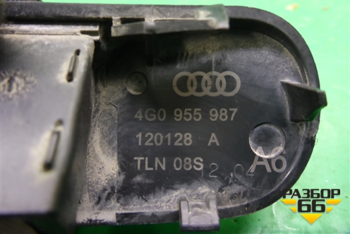 Форсунка омывателя лобового стекла (левая с обогревом) (4G0955987) для Audi A6 (C7) с 2011-2018г