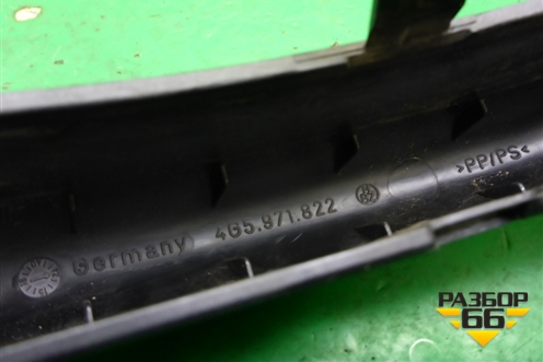 Накладка внутренняя (на петлю двери багажника правая) (4G5971822) для Audi A6 (C7) с 2011-2018г