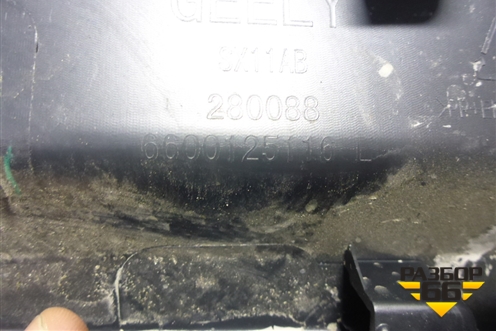 Накладка двери задней левой (6600125116) для Geely Coolray с 2019-2025г
