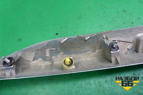 Накладка крышки багажника (96636421) для Chevrolet Epica с 2006г