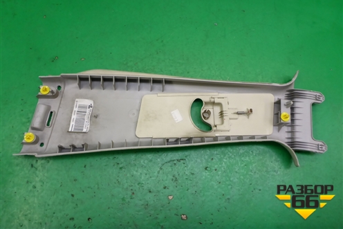 Обшивка стойки центральная верхняя правая (EMG500383) для Land Rover Range Rover Sport с 2005-2012г